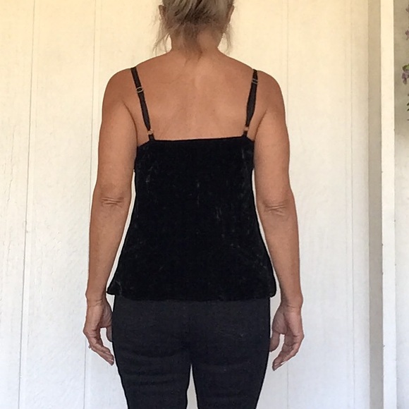 EXPRESS CRUSHED VELVET EMBELLISHED CAMISOLE MEDIUM - Picture 5 of 11